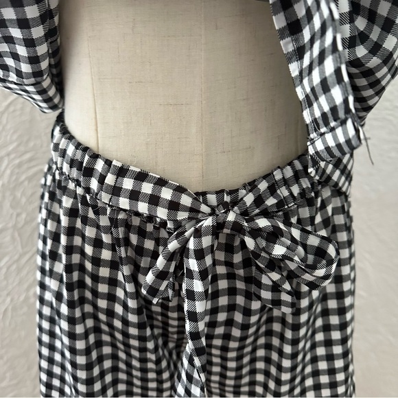Forever 21 Black and White Gingham Button Down Pajama Set - Picture 3 of 8